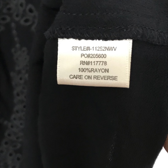 The Impeccable Pig Gray Lace Blouse - Picture 7 of 8